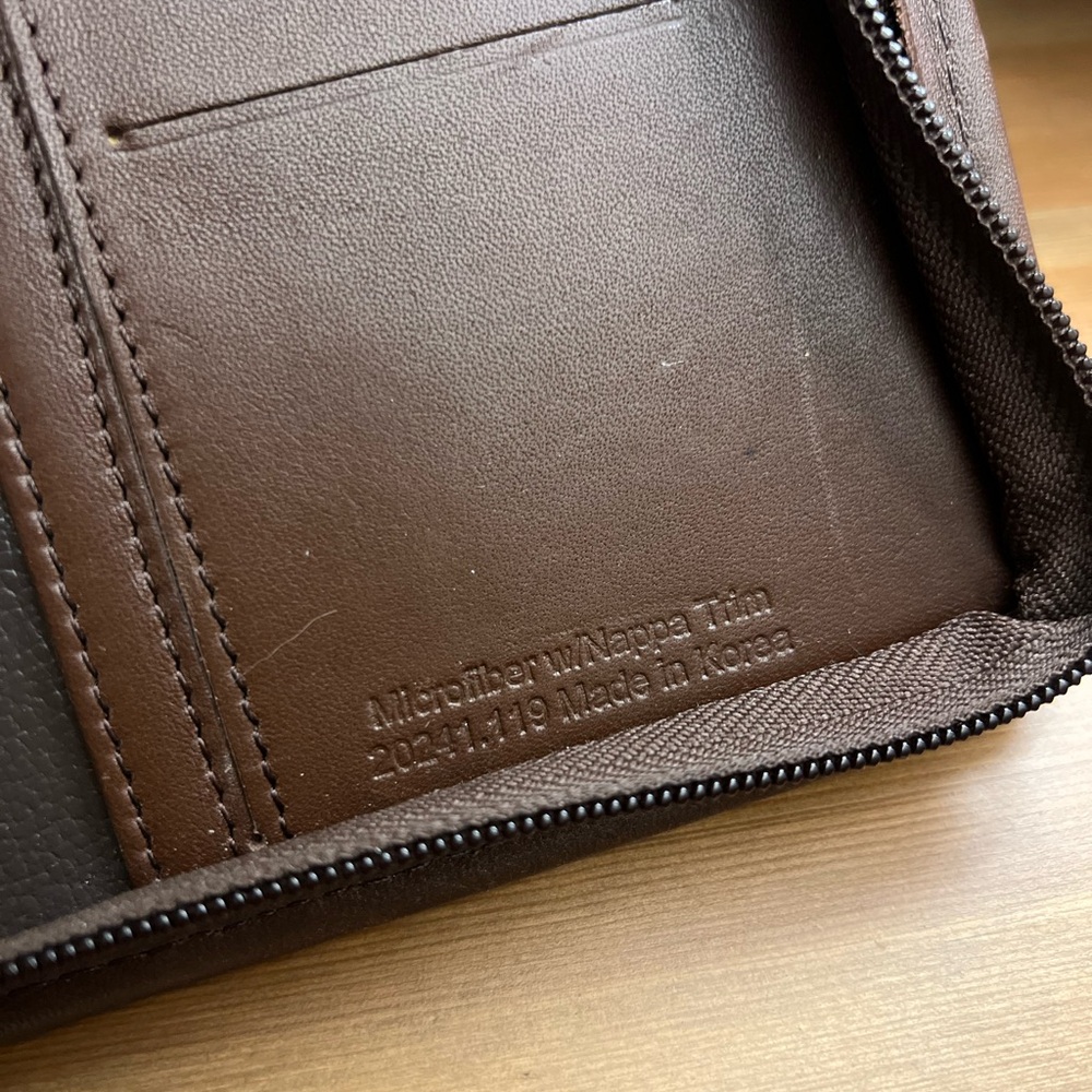Franklin Covey Brown Planner Binder Cover | Microfiber w/ Napa Leather Trim 🤎 - Picture 6 of 16